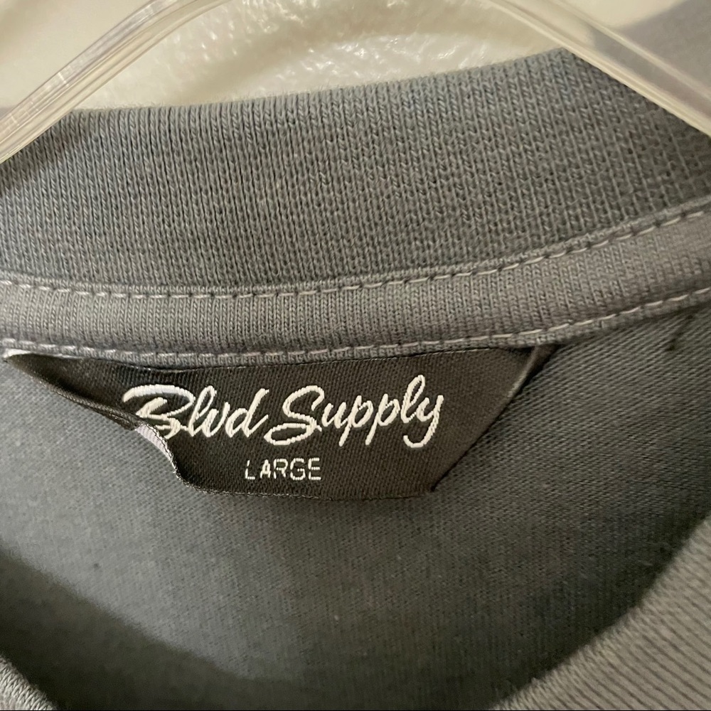 BLVD Supply tshirt - Picture 3 of 3